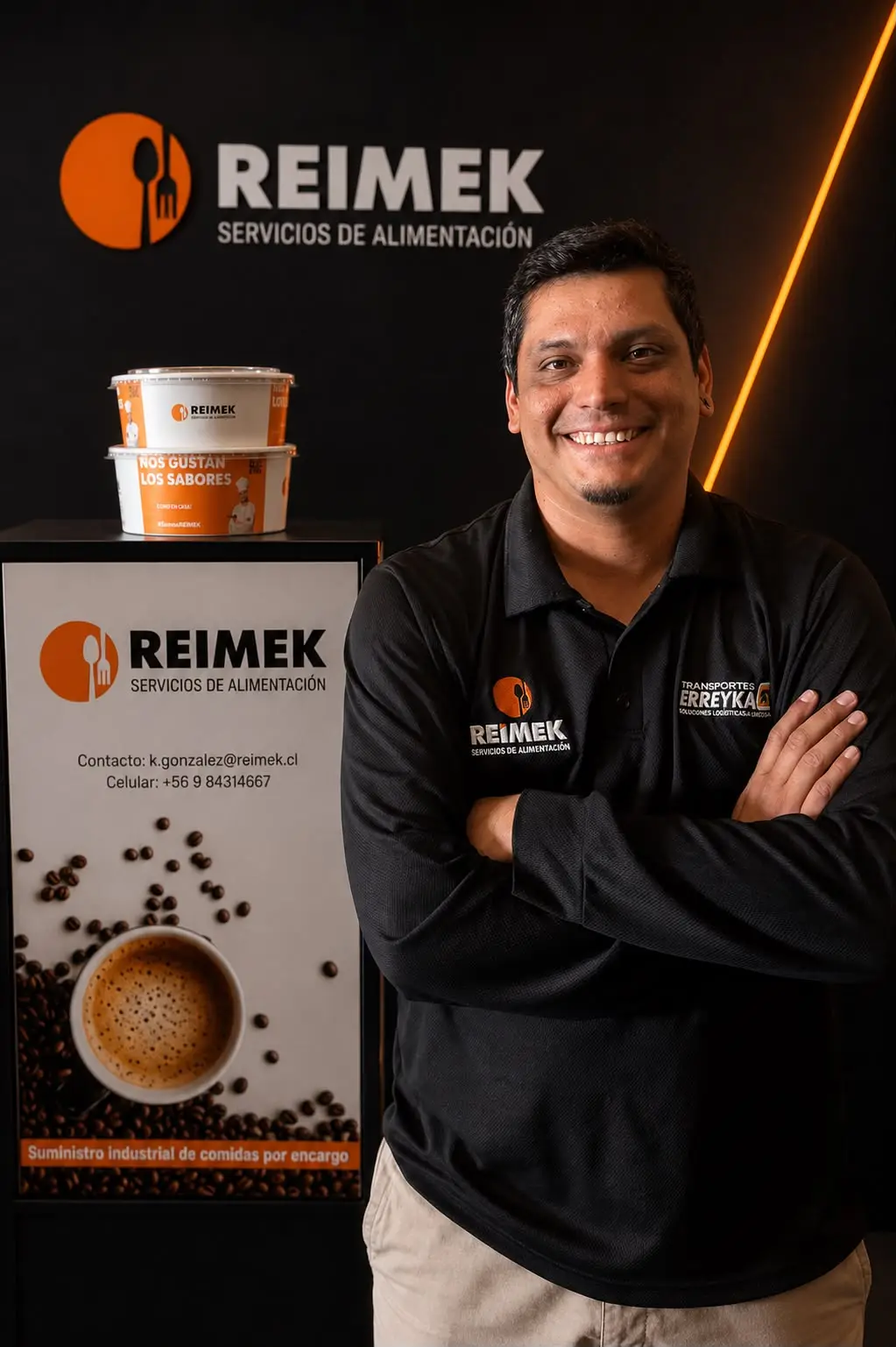 Javier Barrios, equipo de Jefe de Operaciones de REIMEK
